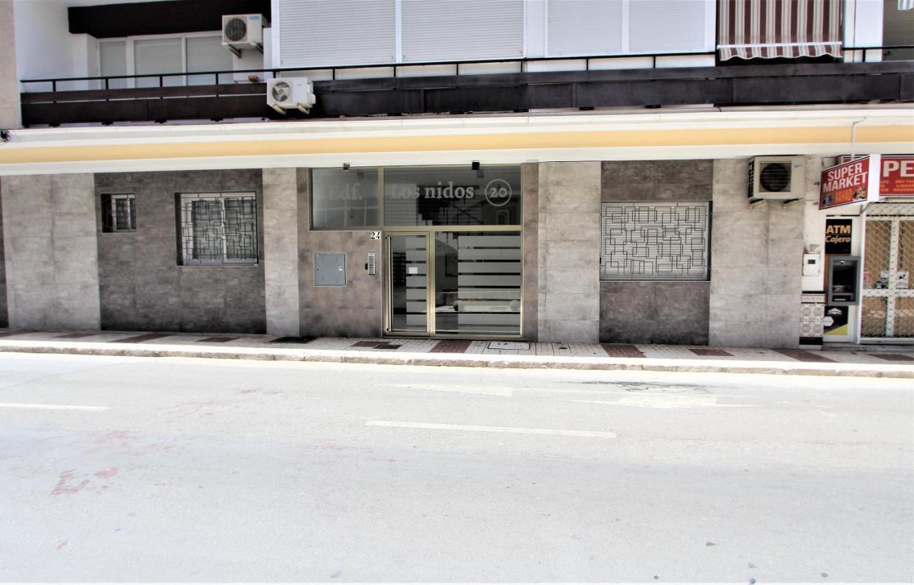 La Carihuela Los Nidos Apartment Torremolinos Bagian luar foto